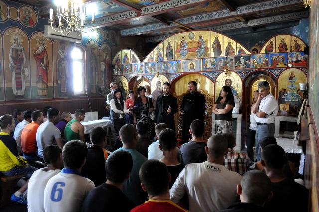 Întâlnire duhovnicească la Penitenciarul Bacău Întâlnire duhovnicească la Penitenciarul Bacău