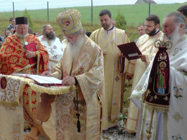 Binecuvântare arhierească la Mănăstirea Ciocăneşti