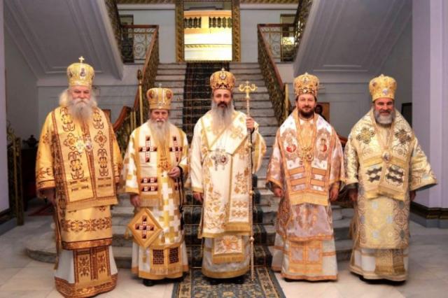 Comunicat de presă - Şedinţa Sinodului Mitropoliei Moldovei şi Bucovinei 20 martie 2014 Comunicat de presă - Şedinţa Sinodului Mitropoliei Moldovei şi Bucovinei 20 martie 2014