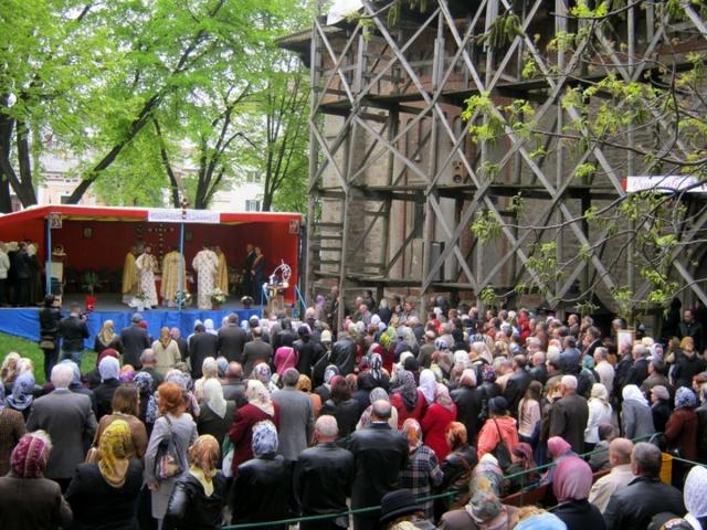 Mii de credincioşi la sărbătoarea oraşului Botoşani