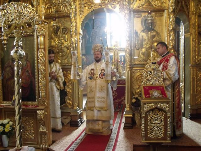 Prezenţă arhierească la Biserica „Sfântul Ilie“ din Bârlad
