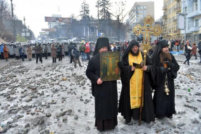 Biserica Ortodoxă Ucraineană sprijină integritatea ţării
