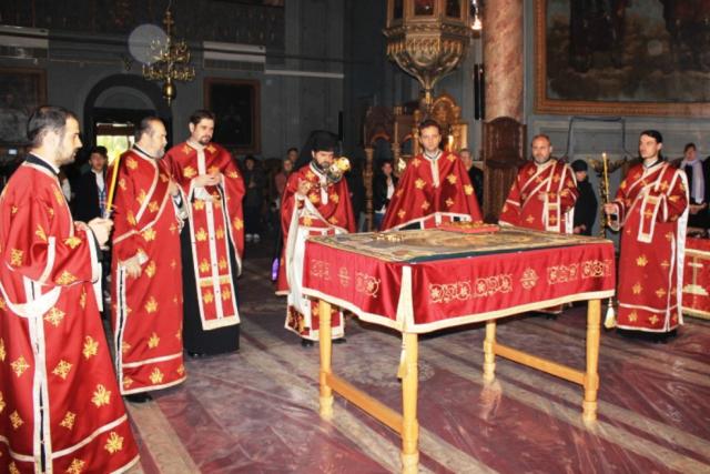 Vecernia scoaterii Sfântului Epitaf la Catedrala arhiepiscopală din Râmnicu Vâlcea