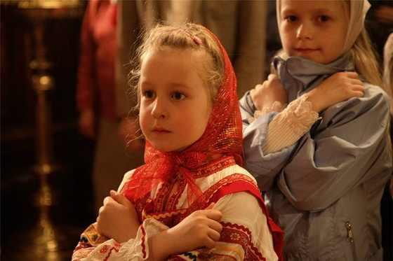 Rosteşte „Tatăl nostru“ Rosteşte „Tatăl nostru“