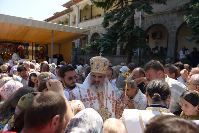 Patriarhul României la Mănăstirea Sfânta Maria din Techirghiol