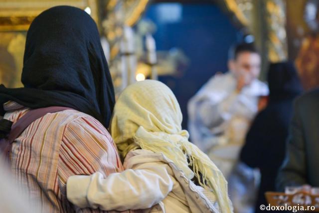 Foto: Oana Nechifor Mama – izvor nesecat de dragoste