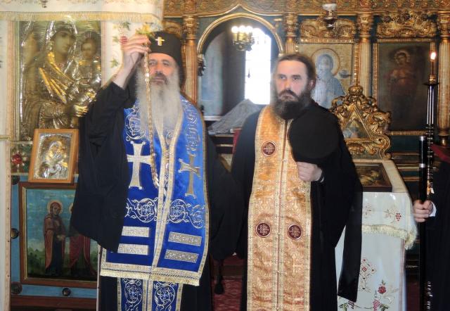 Părintele Arsenie Popa, starețul Mănăstirii Sihăstria a primit hirotesia întru arhimandrit