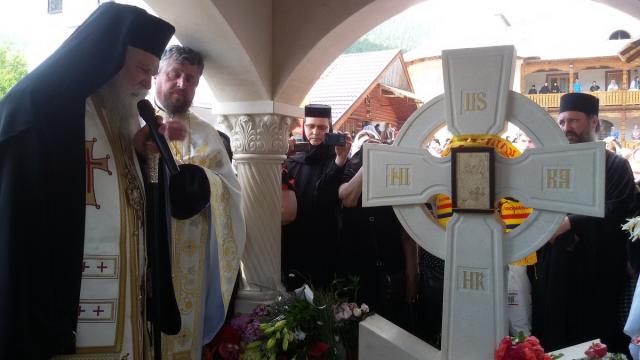 Părintele Justin Pârvu, pomenit la Petru Vodă