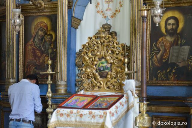 Foto: Oana Nechifor Ce poate să aline problemele sufletești ale tânărului din zilele noastre?