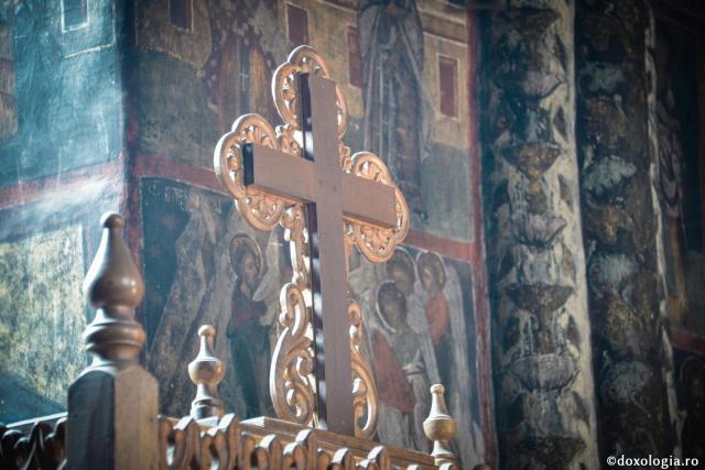 Predică la Duminica dinaintea Înălțării Sfintei Cruci - Despre semnul Fiului Omului - Părintele Cleopa Ilie