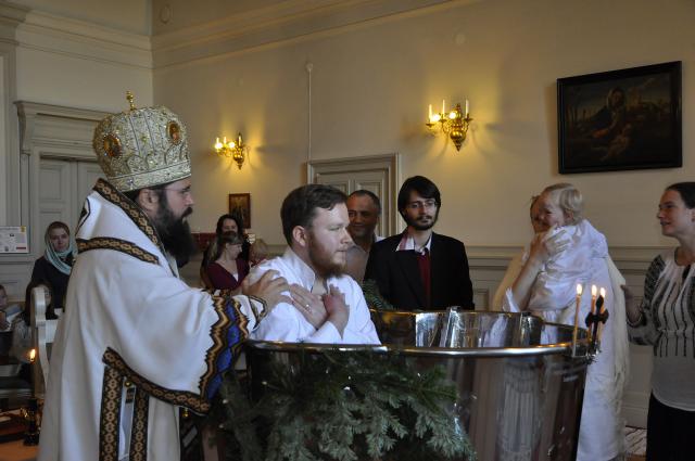 Convertirea la Ortodoxie a unei tinere familii în Uppsala, Suedia