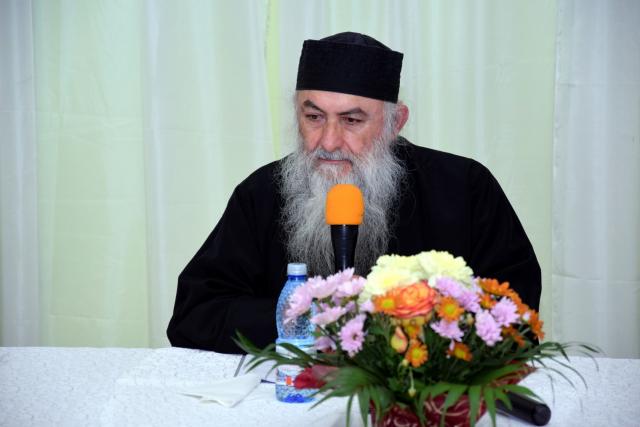 Părintele Zaharia Zaharou a conferențiat la Iași /Foto: Tudorel Rusu Părintele Zaharia Zaharou la Iași: „Fără monahism, nu am fi în stare să înțelegem în mod deplin Evanghelia lui Hristos”