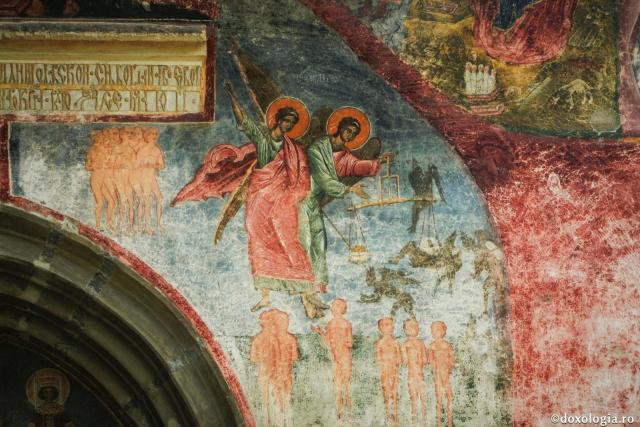 Foto: Florentina Mardari „Ţine-ţi mintea în iad şi nu deznădăjdui”