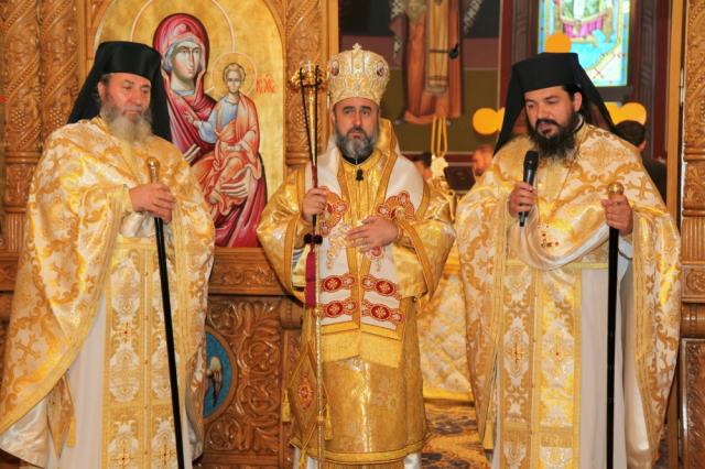 Liturghie arhierească și hirotesii la Catedrala arhiepiscopală din Buzău