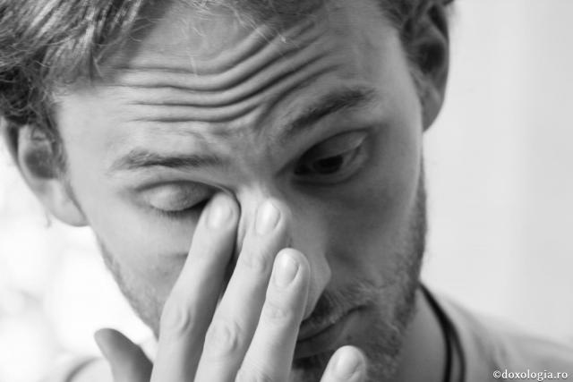 Foto: Oana Nechifor Sufletul frământat de gânduri este ca un ocean învolburat