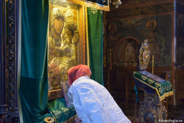 Foto: Oana Nechifor Învaţă să te rogi cu propria ta rugăciune