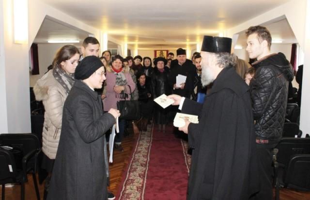 Curs de spiritualitate ortodoxă şi concert de colinde la Centrul Eparhial din Galați
