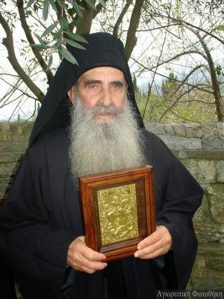 Părintele Arsenie Simonopetritul - un adevărat om al lui Dumnezeu