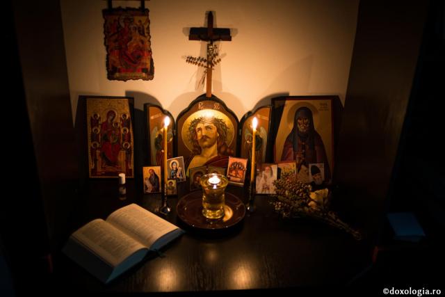 Ce sunt icoanele? / Foto: Oana Nechifor colț de rugăciune
