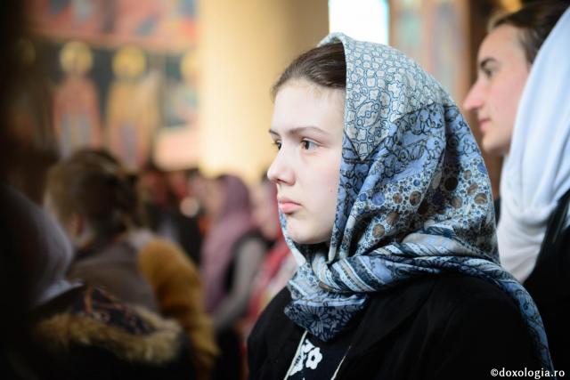 Foto: Oana Nechifor Să căutăm mereu în Biserică!