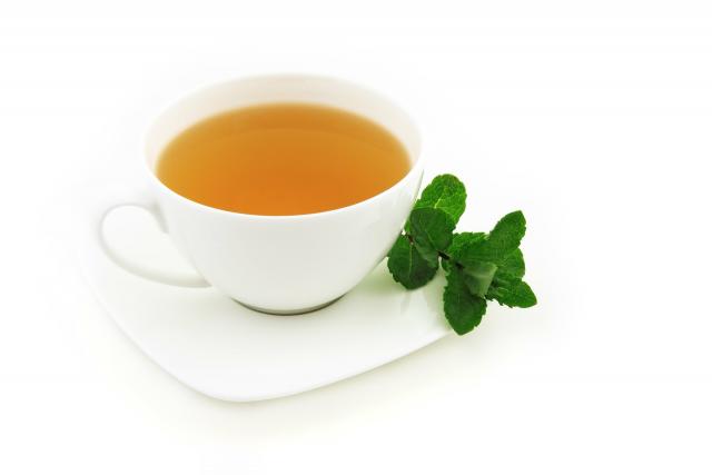 Ceaiul de mentă, cel mai bun detoxifiant al organismului