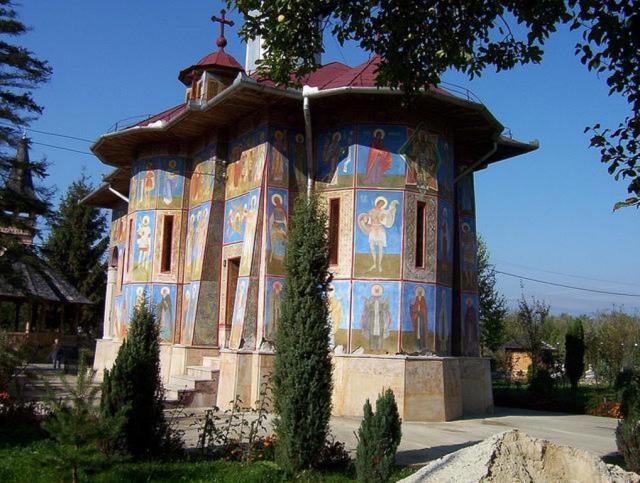Izvorul lui Miron – ctitorie a Patriarhului Miron Cristea