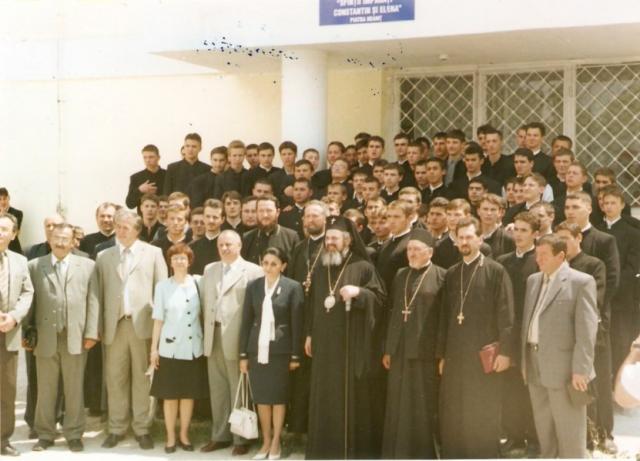 Seminarul Teologic Ortodox din Piatra Neamţ - două decenii de activitate didactică şi misionară