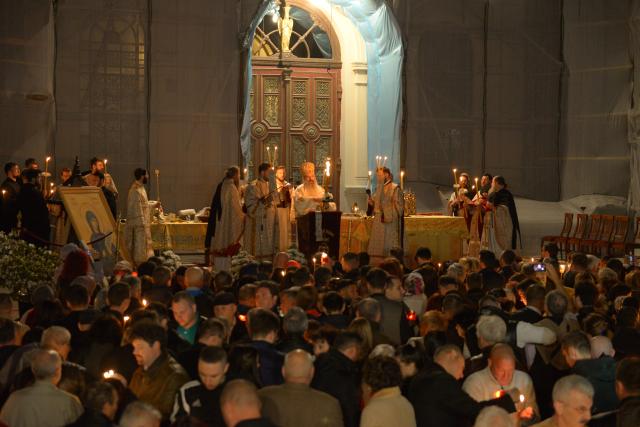 Cum a fost sărbătorită Învierea Domnului în Mitropolia Moldovei și Bucovinei
