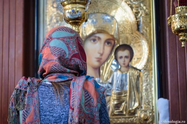 În Egipt, a fi femeie creştină poate însemna provocarea supremă