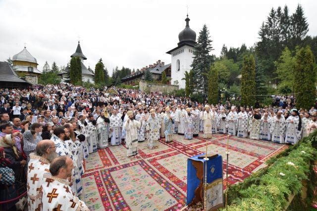 Sfânta Cuvioasă Teodora de la Sihla, sărbătorită la Mănăstirea Sihăstria de 3000 de pelerini