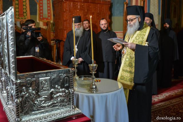 În cadrul vizitei la Mănăstirea Putna, Patriarhul Antiohiei a sfințit racla Sfântului Ierarh Iacob Putneanul