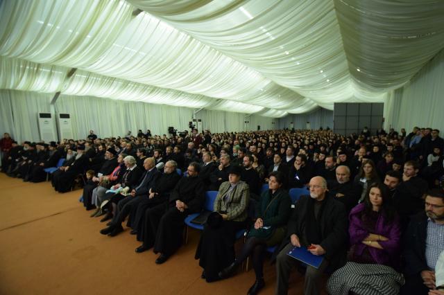 IPS Părinte Ierotheos Vlachos și părintele Rafail Noica au conferențiat la Iași, în prezența a 2000 de persoane