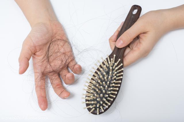 Măști naturale cu drojdie împotriva căderii părului
