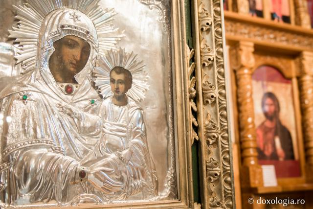Care este importanța icoanelor în viața credincioșilor? / Foto: Oana Nechifor icoana Maicii Domnului