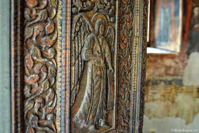 Îngerul păzitor – fratele cel mare al omului / Foto: Ștefan Cojocariu înger sculptat