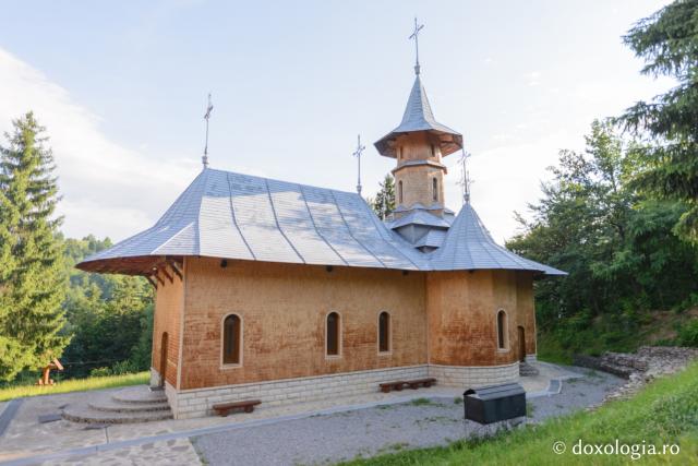 Diaconeşti – mănăstirea din munţii Agăşului