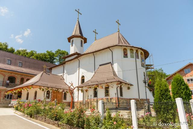 Giurgeni – mănăstirea Maicii Domnului