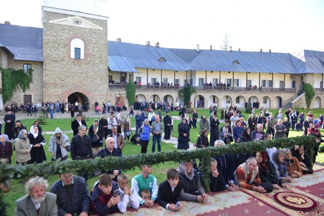 Sărbătoarea Înălțării Domnului Hristos – Priveghere la Mănăstirea Neamț