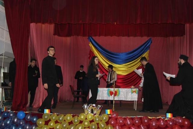Piesă de teatru dedicată Marii Uniri la Liceul ''Episcop Melchisedec'' din Roman