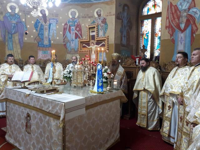 Liturghie arhierească la Biserica „Sfântul Spiridon” din Bârlad