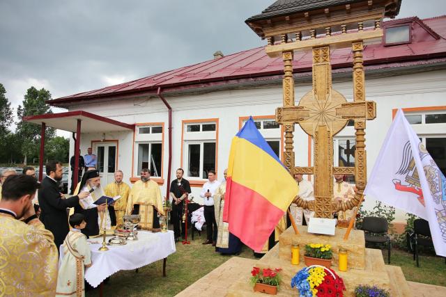 La Penitenciarul Botoșani s-a sfințit o troiță ridicată în memoria mărturisitorilor din temnițele comuniste