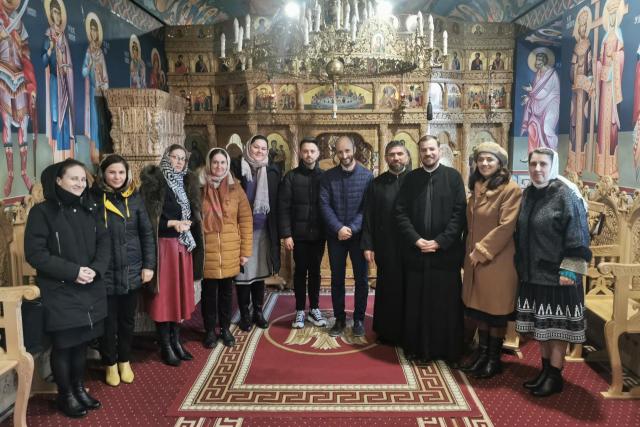 Un grup de profesori de religie din județul Iași în pelerinaj la mănăstirea Dobrovăț