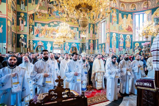 Binecuvântare arhierească cu prilejul hramului istoric al Mănăstirii Sihăstria Putnei