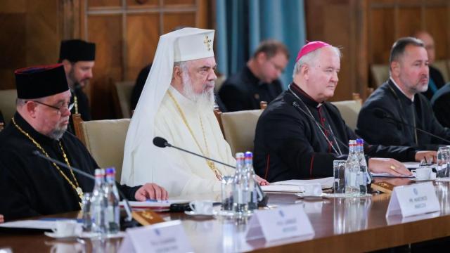 Părintele Patriarh Daniel la ședința de constituire a Comisiei de Dialog dintre Stat și Culte