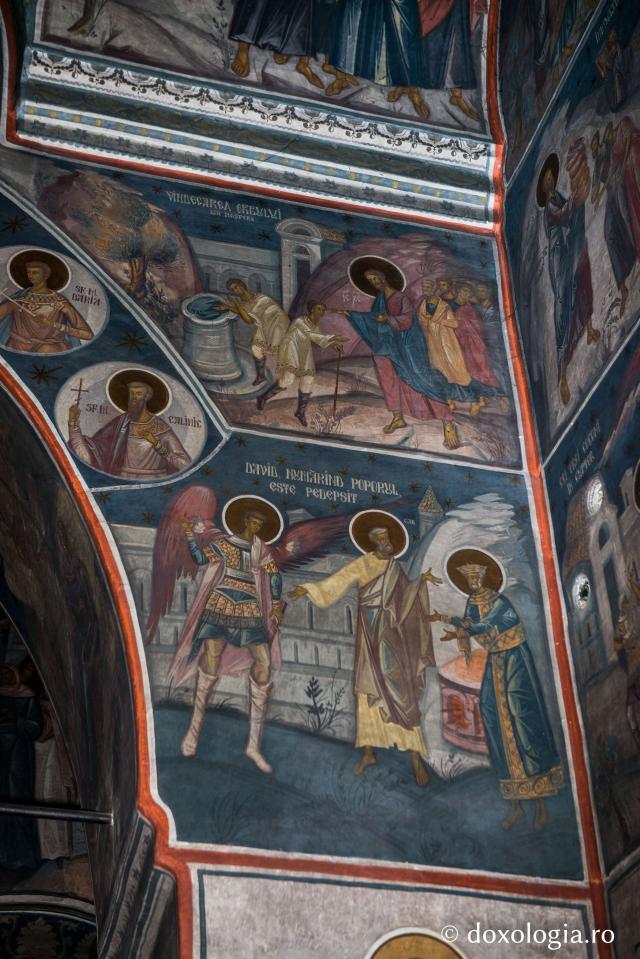 (Foto) Acatistul Sfântului Arhanghel Mihail – fresce din Biserica „Sfântul Haralambie”, Flămânda din Bucureşti 