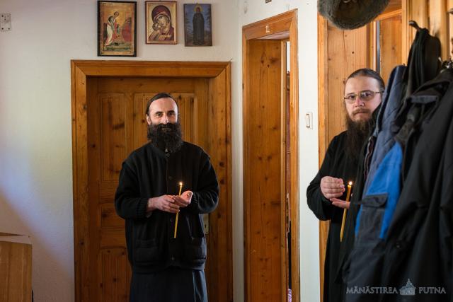 Nașterea Domnului la Mănăstirea Putna – Fotoreportaj