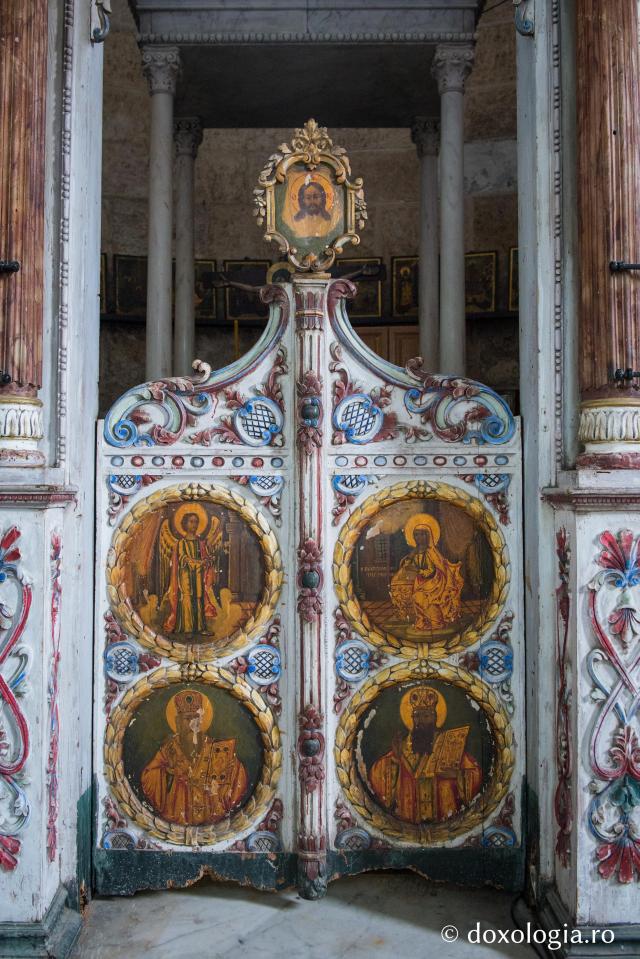 Biserica și mormântul Sfântului Mare Mucenic Gheorghe din Lodd (Lida) / Foto: Oana Nechifor Biserica Sfântului Mare Mucenic Gheorghe din Lodd (Lida)