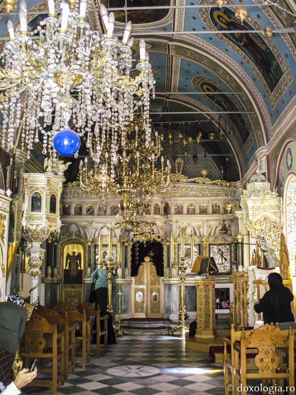 (Foto) În Insula Chios, acasă la Sfânta Marcela – Biserica Sfintei Mucenițe din Volissos 