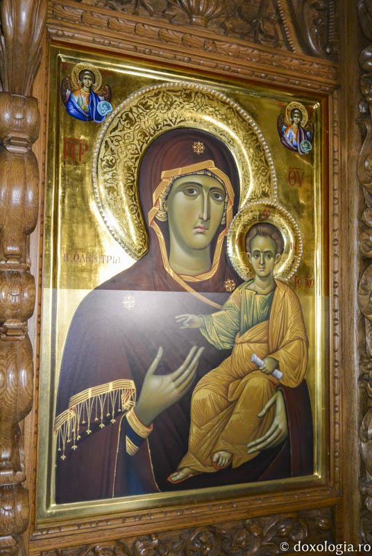 (Foto) Mănăstirea Buna Vestire din insula Patmos – Grecia