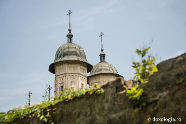Mănăstirea Cetățuia – straja orașului Iași (galerie FOTO)